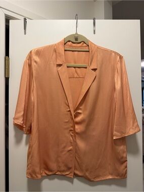 LAPOINTE Textured Satin Peach Button Front Blouse